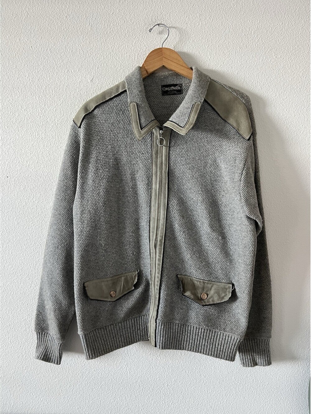 Vintage Challenger USA Suede Trim Zip Cardigan L⁠